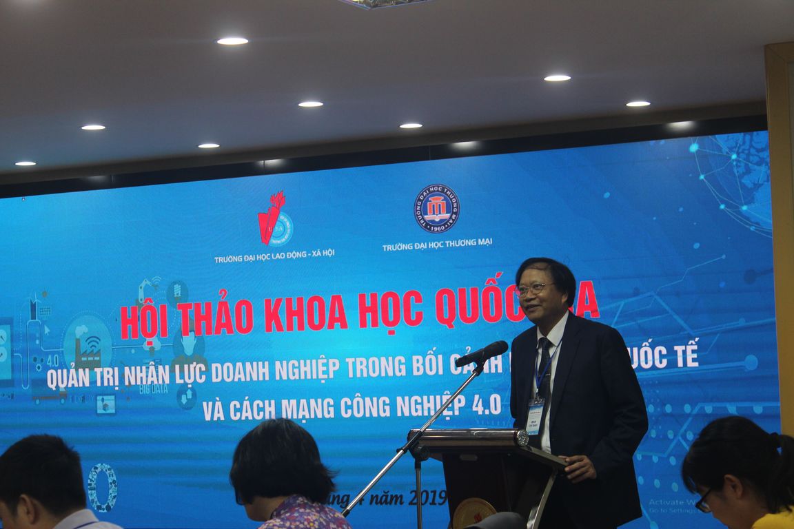 Hội thảo khoa học quốc gia "Quản trị nhân lực doanh nghiệp trong bối cảnh hội nhập và cách mạng công nghiệp 4.0"